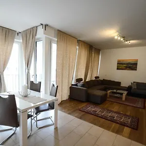 - High-quality In The Heart Of 3 , Stuttgart Deutschland