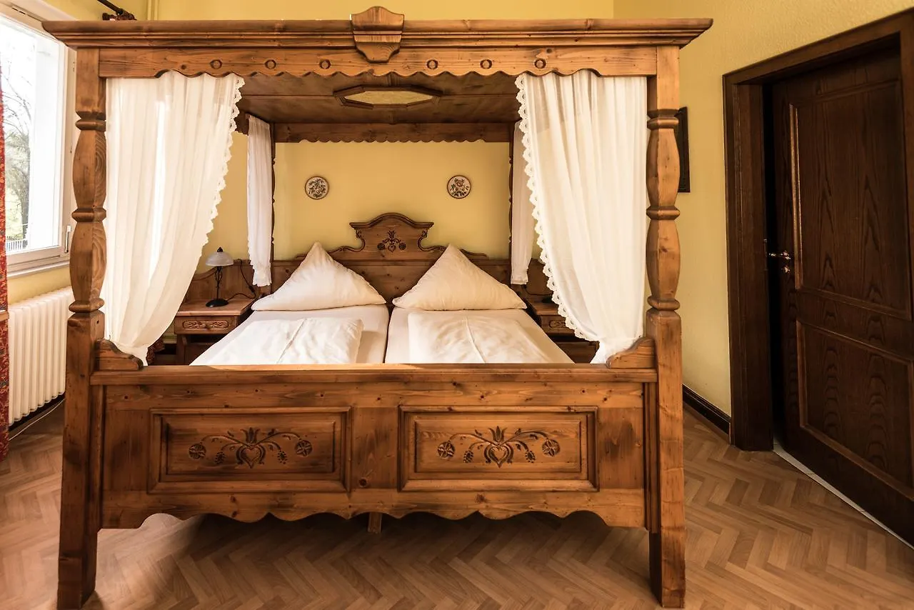 Pensjonat Jagdschloss Fahrenbuehl Hotel Garni Kirchenlamitz