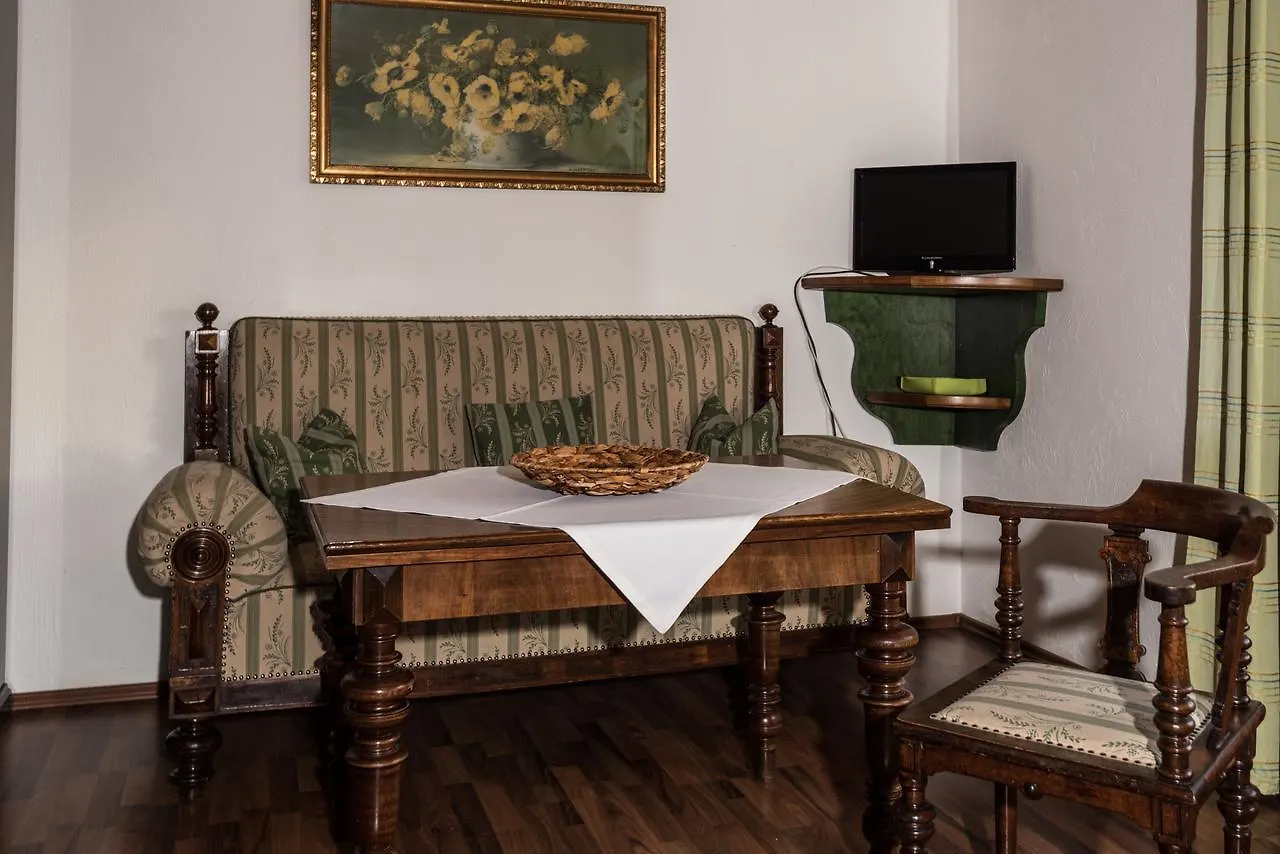 Jagdschloss Fahrenbuehl Hotel Garni Kirchenlamitz Pensjonat