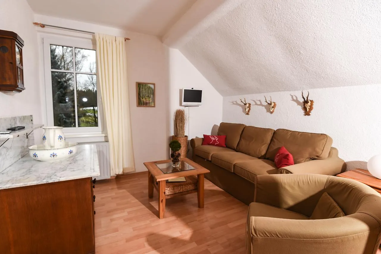 Pensjonat Jagdschloss Fahrenbuehl Hotel Garni Kirchenlamitz